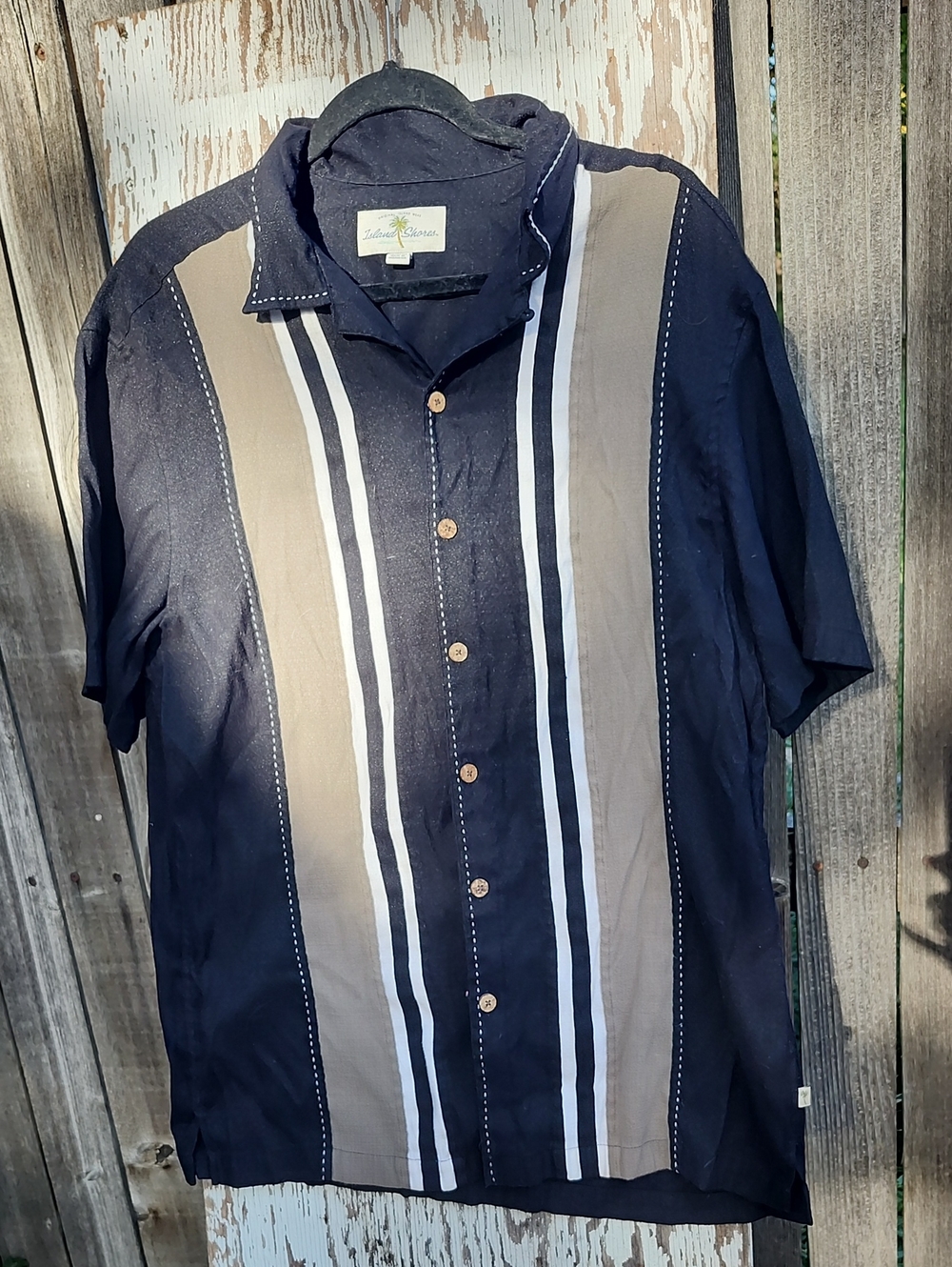 Men's Black and Tan Short Sleeve Button-Up Shirt